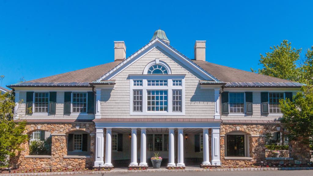 The Olde Mill Inn Basking Ridge Exterior foto