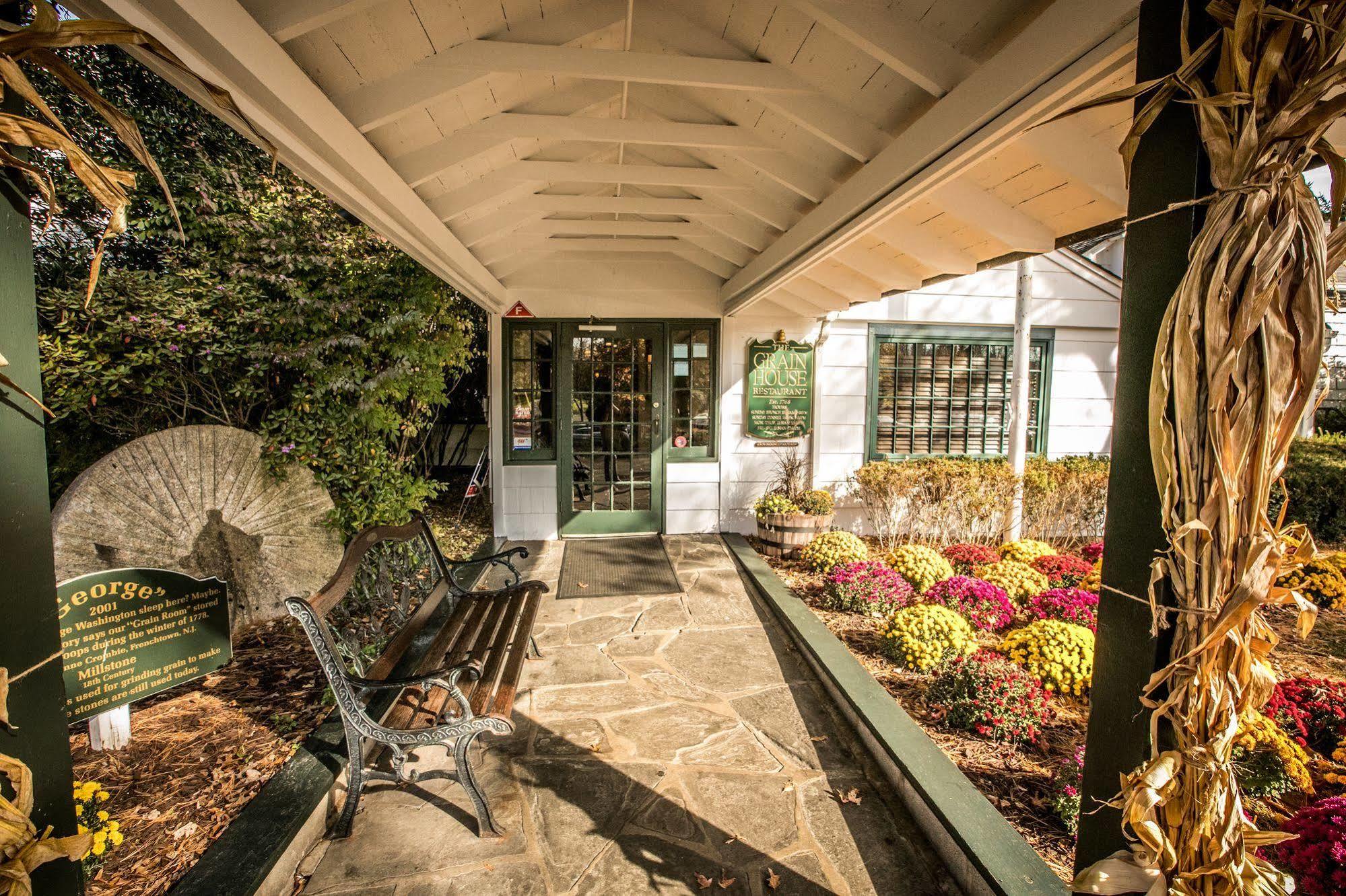 The Olde Mill Inn Basking Ridge Exterior foto