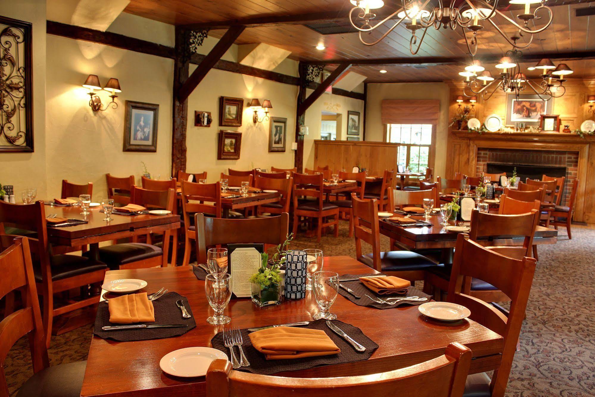 The Olde Mill Inn Basking Ridge Restaurante foto